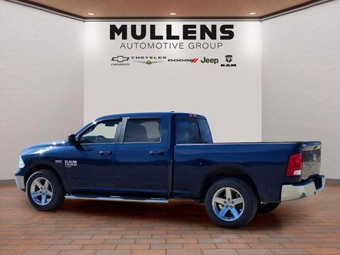 Used 2019 RAM 1500 Classic SLT image 4