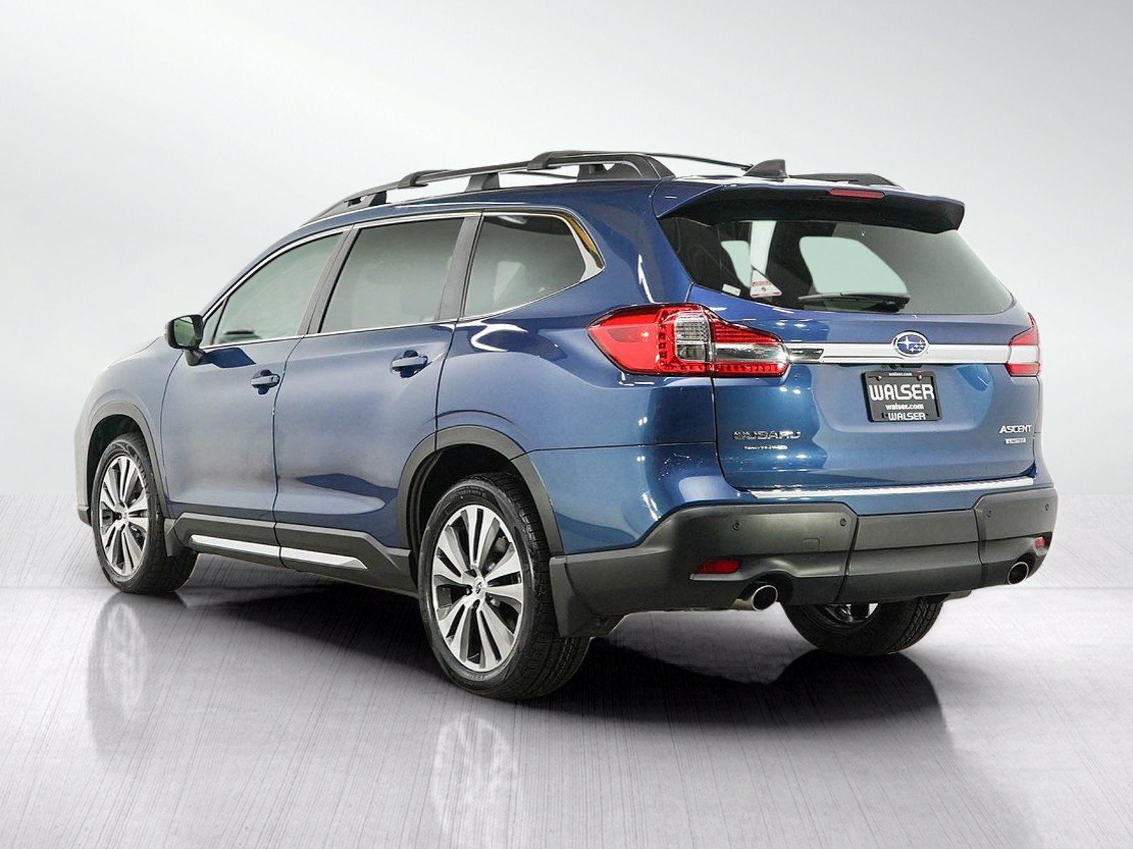 Used 2022 Subaru Ascent Limited AWD/4WD image 4
