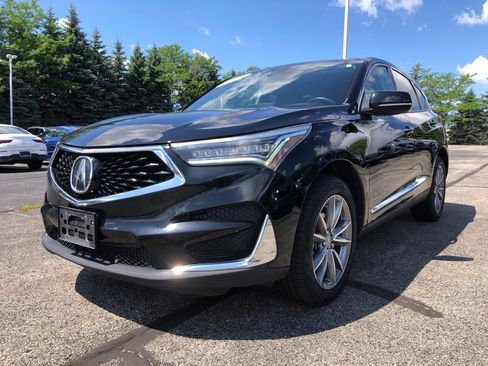 Used 2020 Acura RDX w/ Technology Package image 3