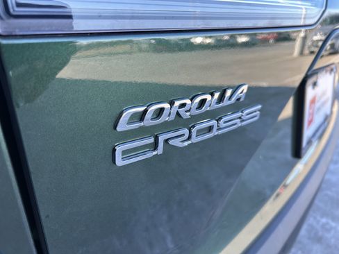 Certified 2024 Toyota Corolla Cross XLE w/ Convenience Package image 12