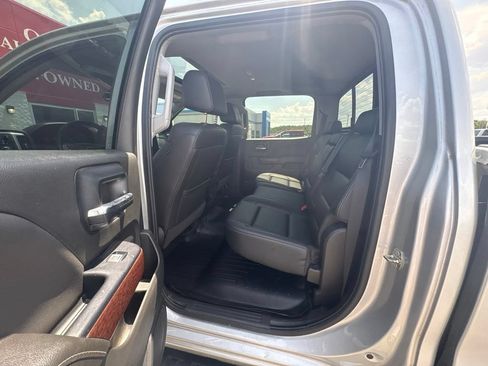 Used 2018 GMC Sierra 1500 SLT AWD/4WD image 14