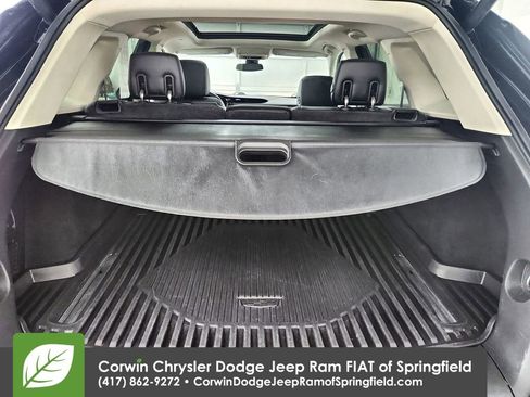 Used 2017 Cadillac XT5 Luxury w/ Driver Awareness Package image 33