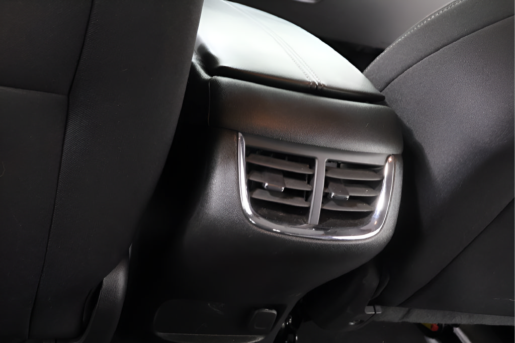 Used 2024 Chevrolet Malibu LT FWD image 23