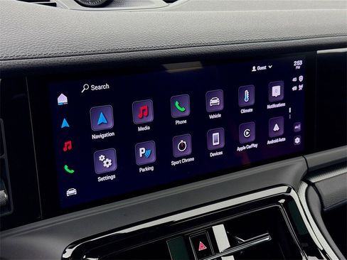 New 2025 Porsche Panamera image 18