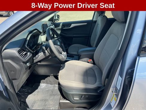 Used 2022 Ford Escape SE image 9