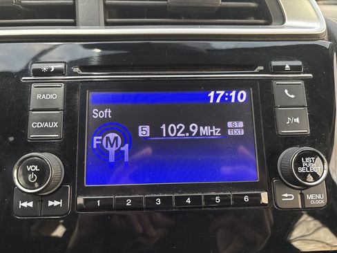 Used 2016 Honda Fit LX image 23