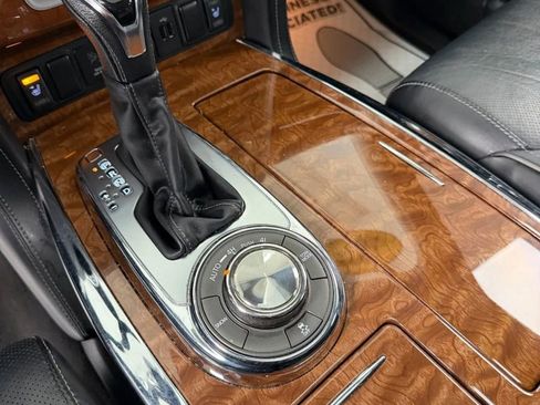 Used 2018 INFINITI QX80 Sport Utility 4D w/ Driver Assistance Package image 27