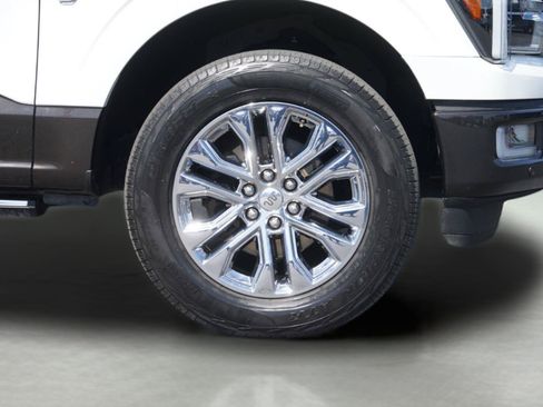 Used 2024 Ford F150 King Ranch w/ FX4 Off-Road Package AWD/4WD image 4