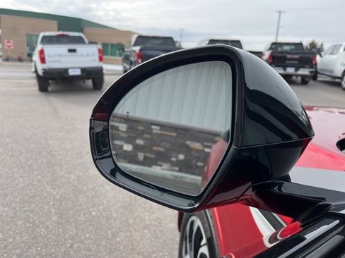 Used 2024 Lincoln Nautilus Reserve image 25