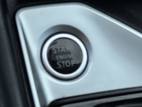 Used 2019 Nissan Altima 2.5 SR w/ SR Premium Package image 16