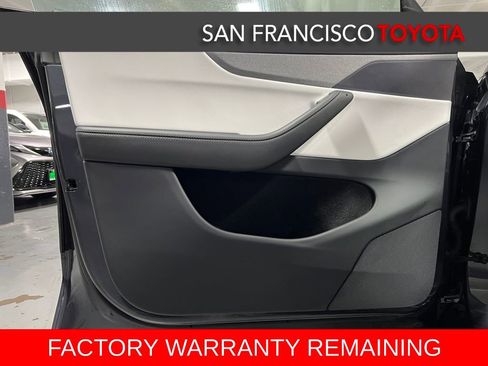 Used 2026 Tesla Model Y Long Range image 33