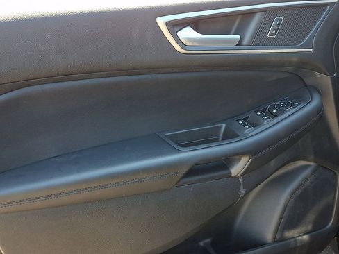 Certified 2022 Ford Edge SEL w/ Convenience Package AWD/4WD image 13