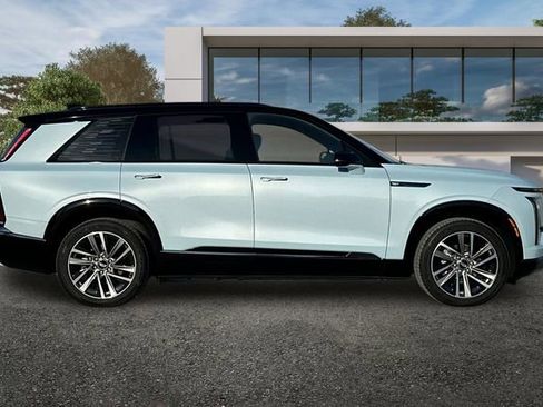 New 2026 Cadillac Vistiq Sport w/ LPO, Floor Liner Package image 3