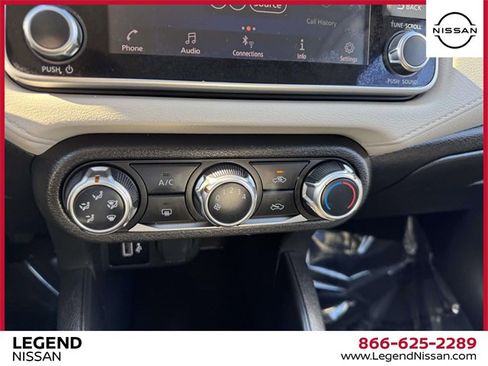 Used 2022 Nissan Versa SV image 24