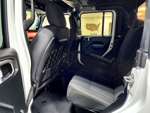 Used 2020 Jeep Gladiator Rubicon w/ LED Lighting Group image 19