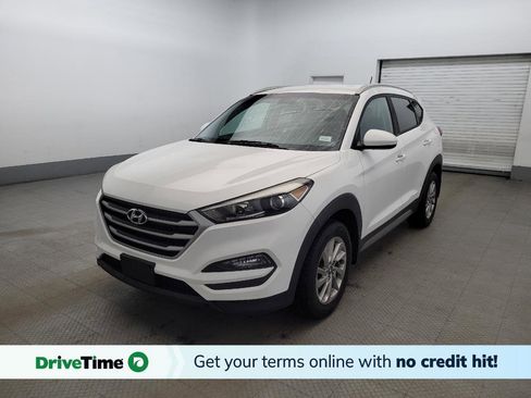 Used 2017 Hyundai Tucson SE image 1