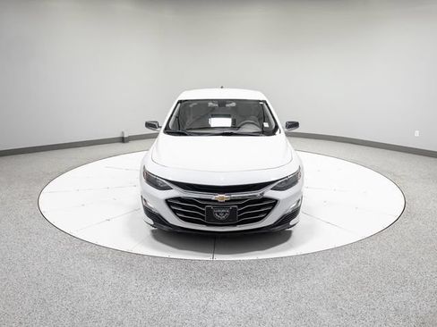 Used 2020 Chevrolet Malibu LS FWD image 25