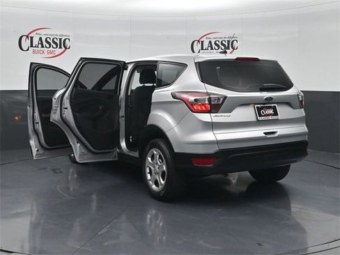 Used 2017 Ford Escape S image 33