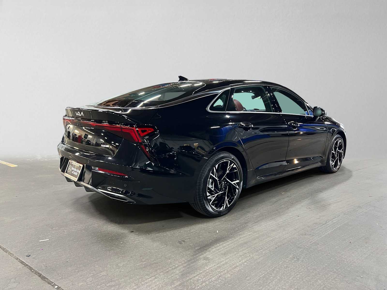 Used 2025 Kia K5 GT-Line w/ GT-Line Premium Package AWD/4WD image 3
