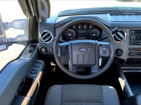Used 2012 Ford F250 XLT w/ XLT Value Pkg image 5