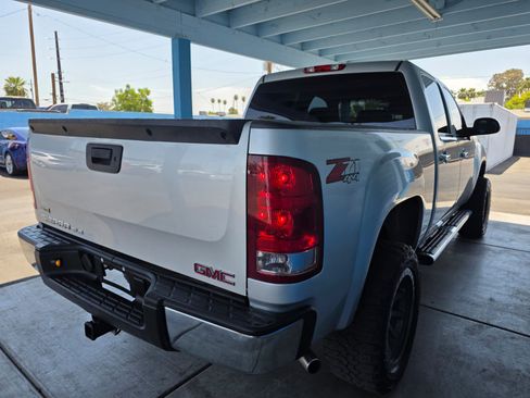 Used 2012 GMC Sierra 1500 SLE AWD/4WD image 3