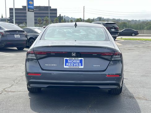 Used 2024 Honda Accord EX-L image 25