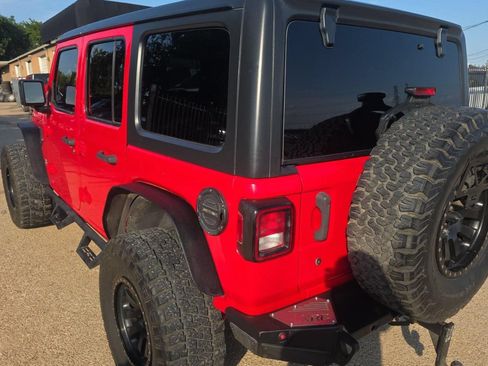 Used 2020 Jeep Wrangler Unlimited Sport S AWD/4WD image 5