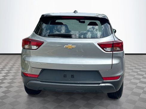Used 2024 Chevrolet TrailBlazer LS FWD image 7