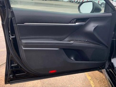 Used 2024 Toyota Camry SE image 23