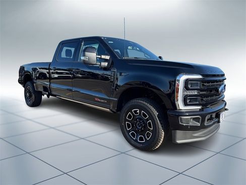 New 2025 Ford F350 Platinum image 2