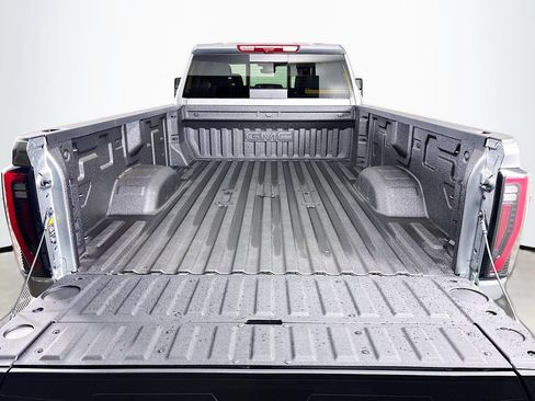 New 2026 GMC Sierra 3500 AT4 w/ AT4 Premium Plus Package AWD/4WD image 27