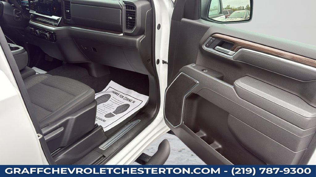 Used 2026 Chevrolet Silverado 1500 RST w/ RST Select Package AWD/4WD image 23