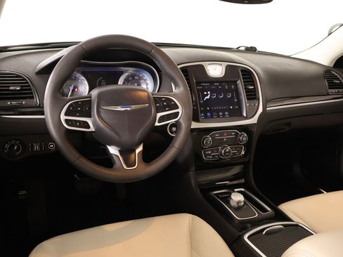 Used 2023 Chrysler 300 Touring w/ Sport Appearance Package RWD image 2
