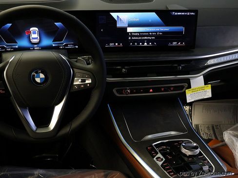 New 2026 BMW X5 xDrive50e w/ Executive Package AWD/4WD image 17
