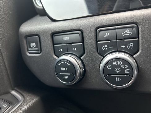 Used 2024 GMC Sierra 1500 Elevation w/ Elevation Premium Package image 20