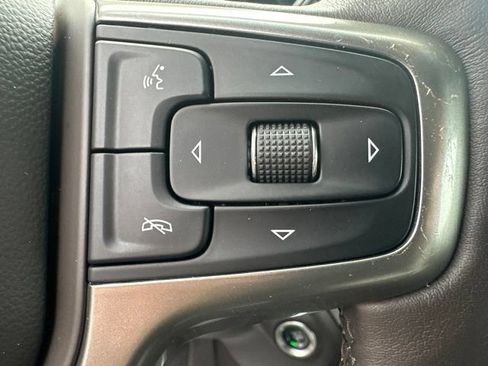 Used 2019 Chevrolet Silverado 1500 RST AWD/4WD image 19