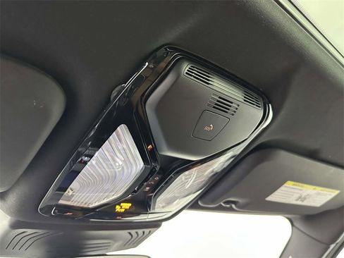 Used 2023 BMW X3 xDrive30i w/ M Sport Package image 30