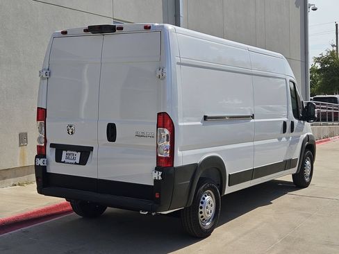 New 2026 RAM ProMaster 2500 w/ Convenience Group FWD image 2