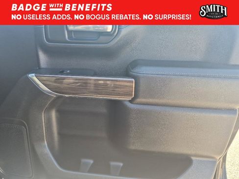 Used 2020 Chevrolet Silverado 1500 LT AWD/4WD image 10