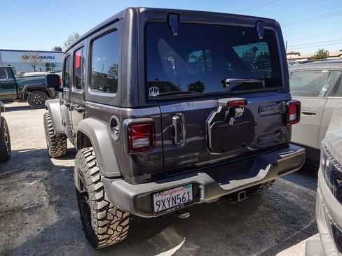 Used 2026 Jeep Wrangler Unlimited Sport AWD/4WD image 12