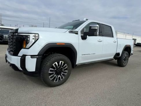 New 2026 GMC Sierra 3500 Denali Ultimate image 4