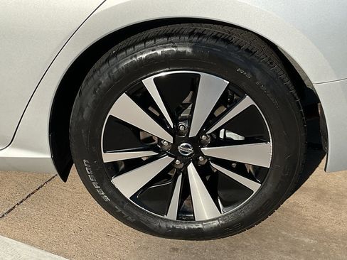 Used 2019 Nissan Altima 2.5 SL image 8