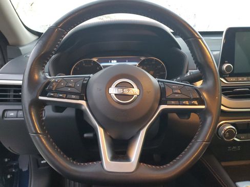 Used 2023 Nissan Altima 2.5 SR image 21