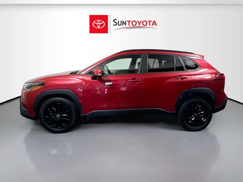 Used 2022 Toyota Corolla Cross LE image 7