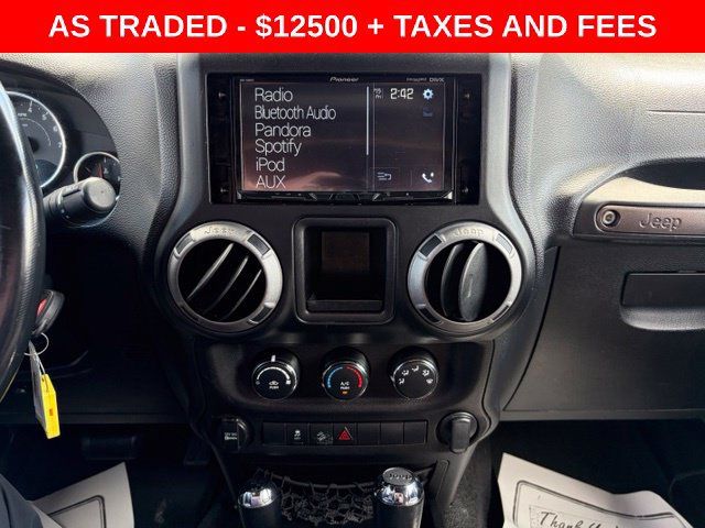Used 2012 Jeep Wrangler Sport w/ Connectivity Group AWD/4WD image 19