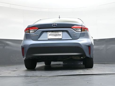 Used 2025 Toyota Corolla LE image 37