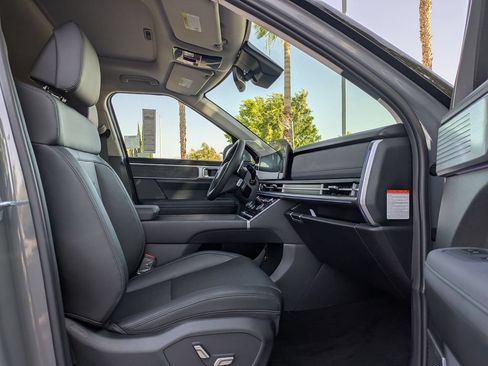 New 2026 Hyundai Santa Fe Limited AWD/4WD image 9
