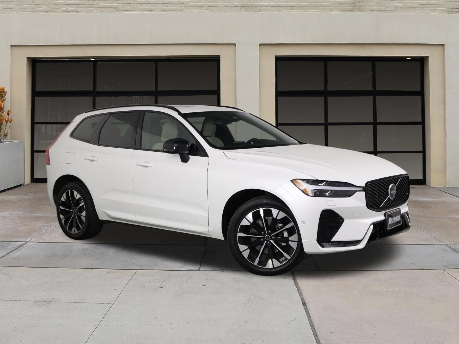 Certified 2026 Volvo XC60 B5 Plus w/ Protection Package Premier AWD/4WD image 34