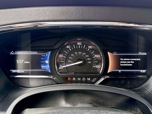 Used 2017 Lincoln Navigator Reserve AWD/4WD image 21