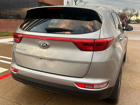 Used 2019 Kia Sportage LX image 7